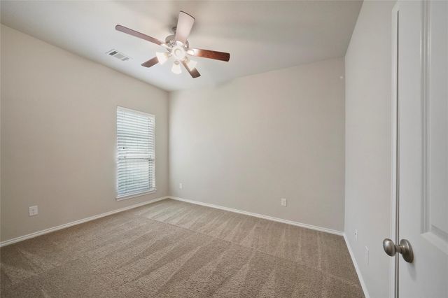 132 Fox Trail Road, Montgomery, TX 77316