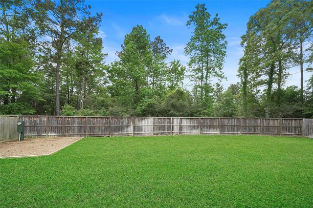 132 Fox Trail Road, Montgomery, TX 77316