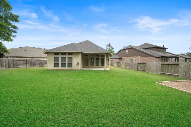 132 Fox Trail Road, Montgomery, TX 77316