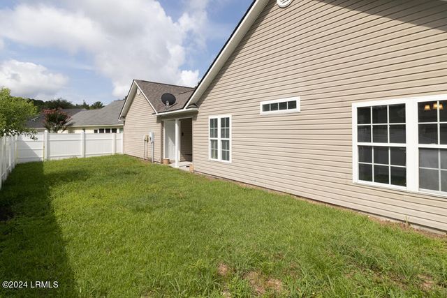 74 Bridgewater Drive, Bluffton, SC 29910