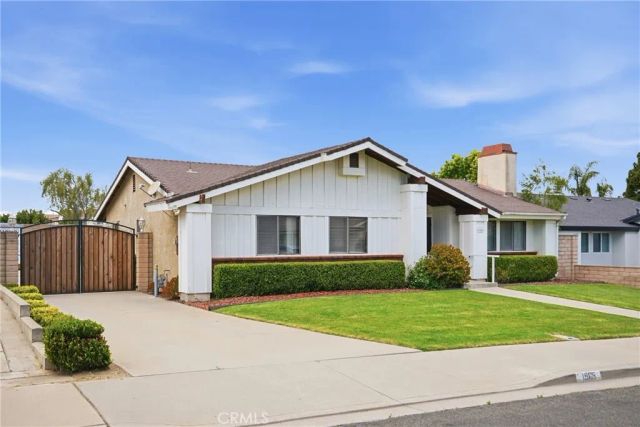 1985 Olive Drive, Santa Maria, CA 93454