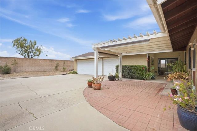 1985 Olive Drive, Santa Maria, CA 93454