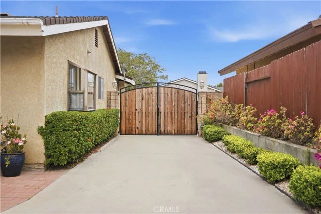 1985 Olive Drive, Santa Maria, CA 93454