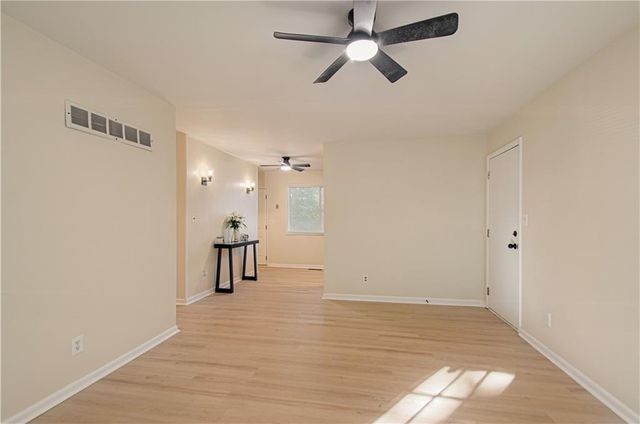 5112 S Cottage Avenue, Independence, MO 64055