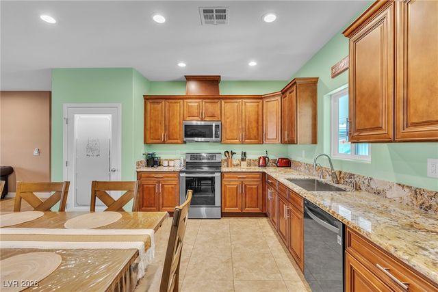 4615 East Saint Louis Avenue, Las Vegas, NV 89104