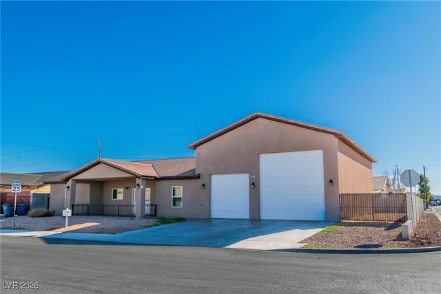 4615 East Saint Louis Avenue, Las Vegas, NV 89104