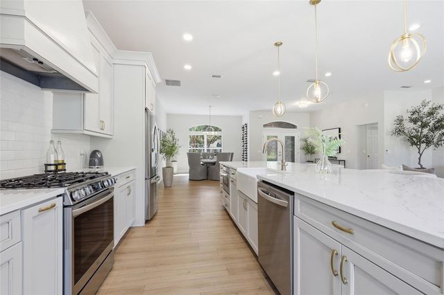 10226 SW 49TH LANE, Gainesville, FL 32608