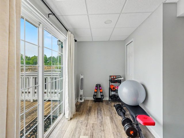 174 Burwyck Park Drive, Saline City, MI 48176