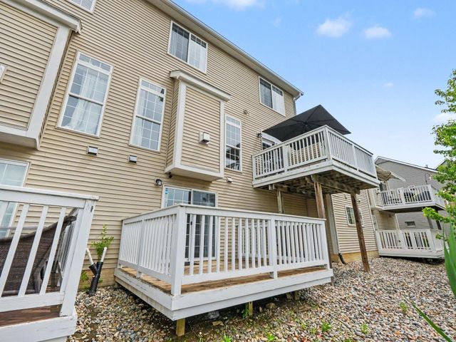 174 Burwyck Park Drive, Saline City, MI 48176