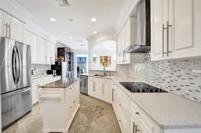 1468 Mariner Way, Hollywood, FL 33019