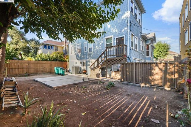 825 N SAN JOAQUIN STREET, Stockton, CA 95202