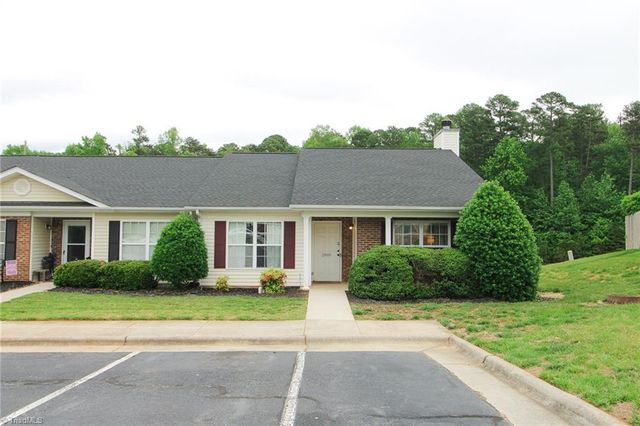 2810 Waterstone Loop, High Point, NC 27265