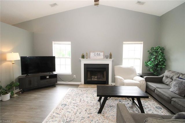 2810 Waterstone Loop, High Point, NC 27265