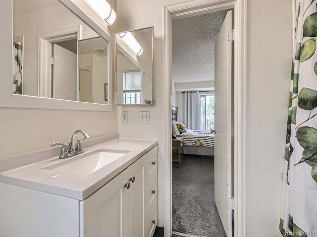 4904 E 125th Ave, Thornton, CO 80241