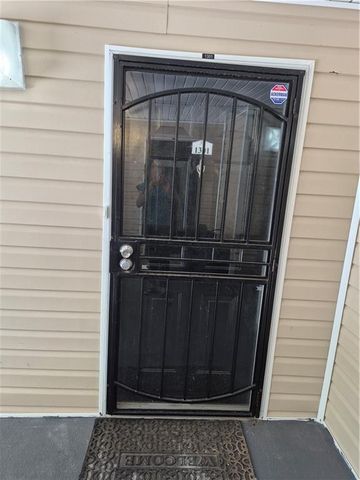 1301 Fairington Village Drive, Lithonia, GA 30038