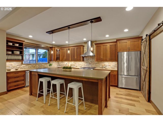 3402 Nw 117TH Pl, Portland, OR 97229