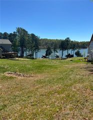 104 Waters Edge, Dawsonville, GA 30534