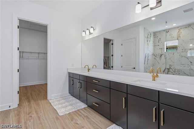 15743 Modena ST, Naples, FL 34114