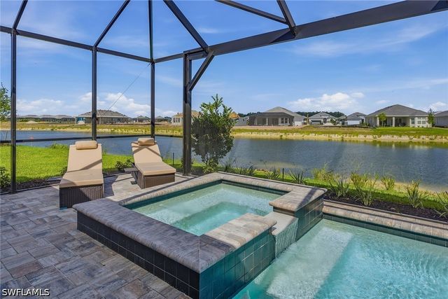 15743 Modena ST, Naples, FL 34114