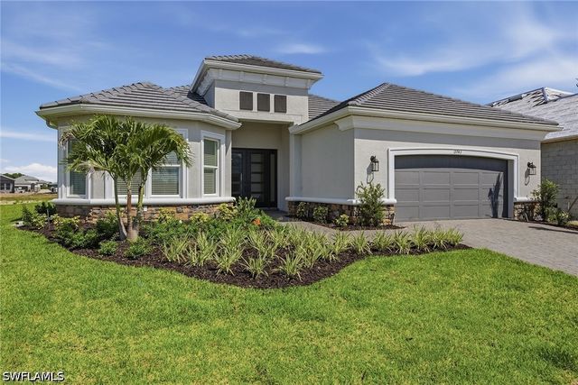 15743 Modena ST, Naples, FL 34114