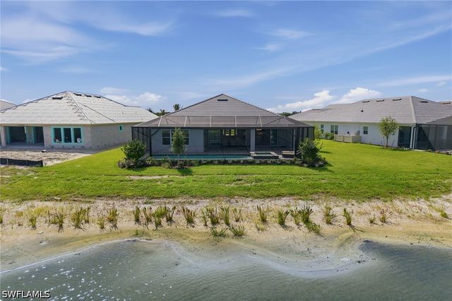 15743 Modena ST, Naples, FL 34114