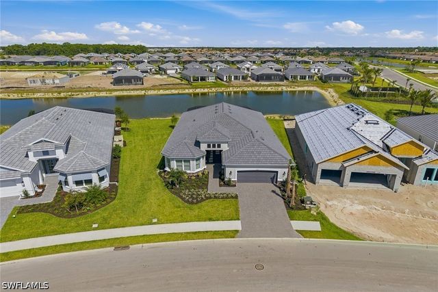 15743 Modena ST, Naples, FL 34114