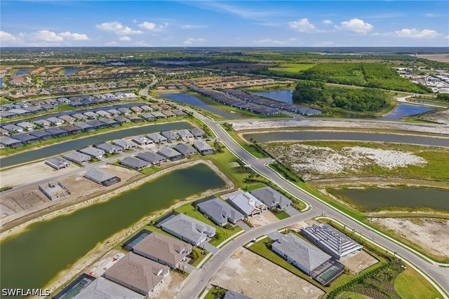 15743 Modena ST, Naples, FL 34114