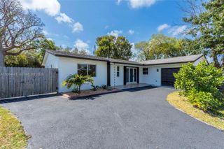 10430 SW 199th St, Cutler Bay, FL 33157