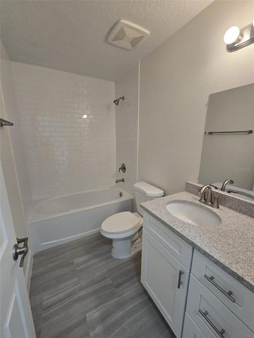 560 SUMNER AVENUE, Orange City, FL 32763