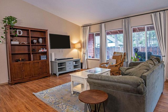 55918 Snow Goose Road, Bend, OR 97707