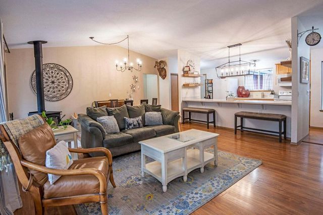 55918 Snow Goose Road, Bend, OR 97707