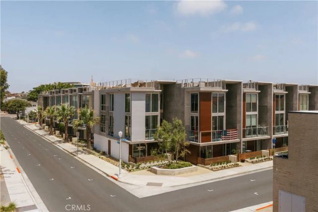 3001 Via Malaga, Newport Beach, CA 92663