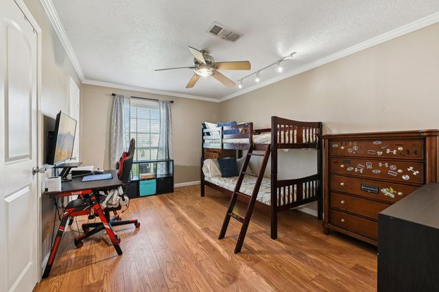 13917 Countryside Street, Santa Fe, TX 77517