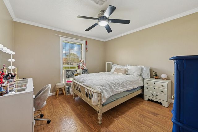 13917 Countryside Street, Santa Fe, TX 77517