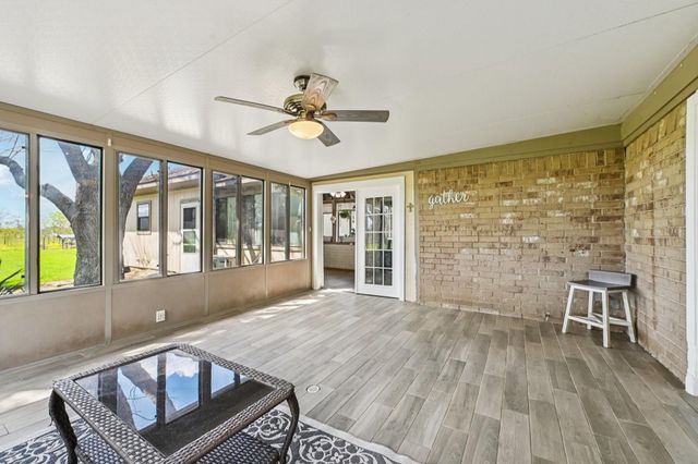 13917 Countryside Street, Santa Fe, TX 77517