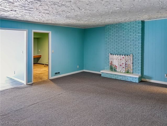 402 Audrey Drive, Richmond Heights, OH 44143
