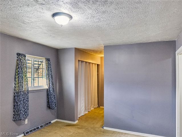 402 Audrey Drive, Richmond Heights, OH 44143