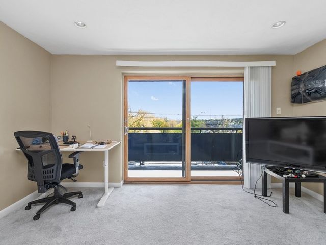 32 Whites Avenue D45, Watertown, MA 02472