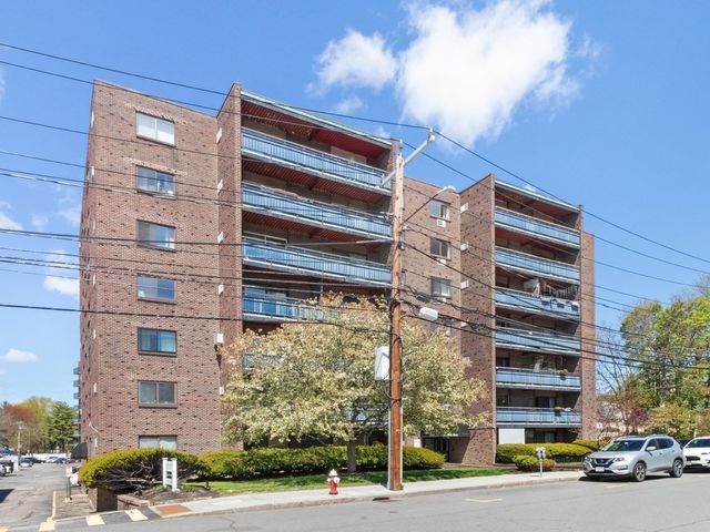 32 Whites Avenue D45, Watertown, MA 02472