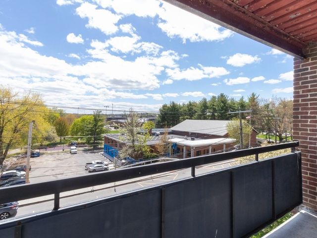 32 Whites Avenue D45, Watertown, MA 02472