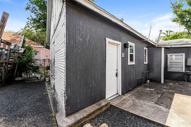 4610 Schroeder Street 2, Houston, TX 77011