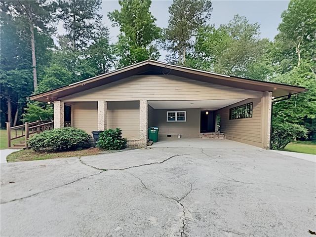 4790 Matterhorn Drive, Lilburn, GA 30047