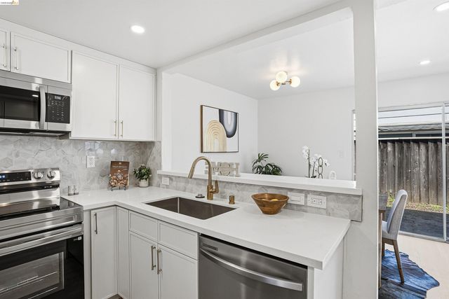 749 Woodgate Place, San Leandro, CA 94579