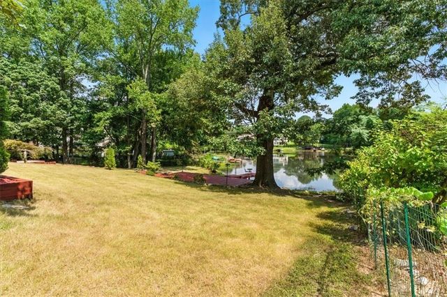 2865 Landington Way, Duluth, GA 30096