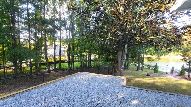 2865 Landington Way, Duluth, GA 30096