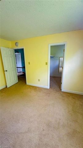 621 Nottinghill Drive, Winston-salem, NC 27107