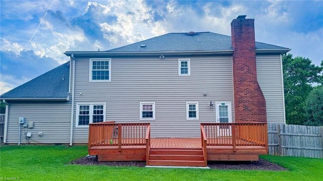 621 Nottinghill Drive, Winston-salem, NC 27107
