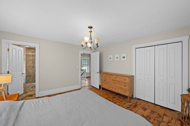 10 Maple, Sturbridge, MA 01566