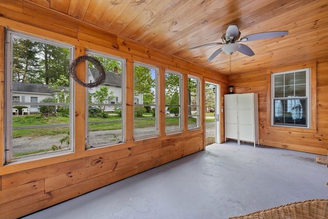 10 Maple, Sturbridge, MA 01566