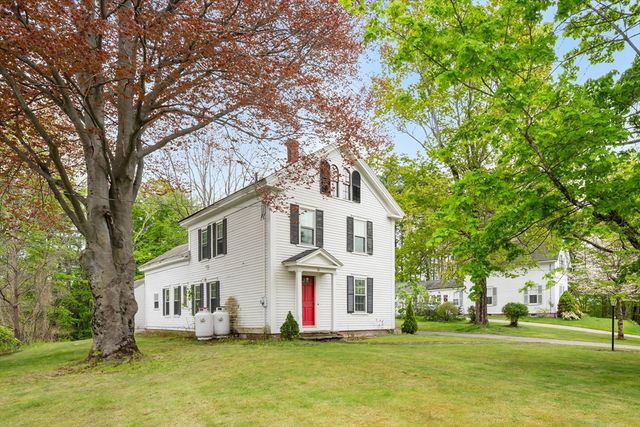 10 Maple, Sturbridge, MA 01566